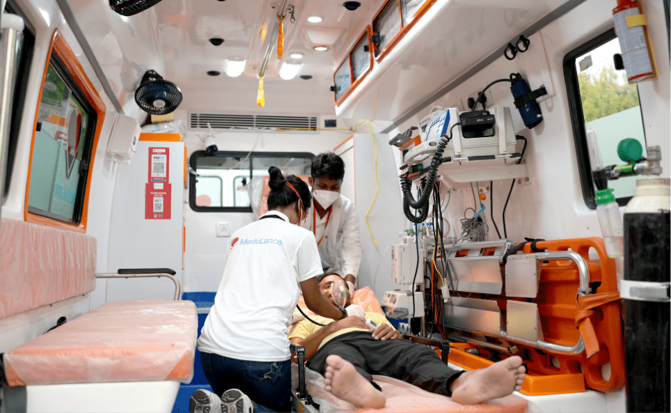best road ambulance service in Patna